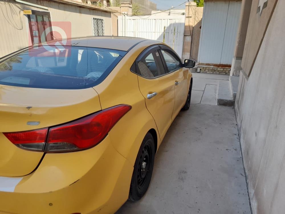 هیوندای ئەلەنترا